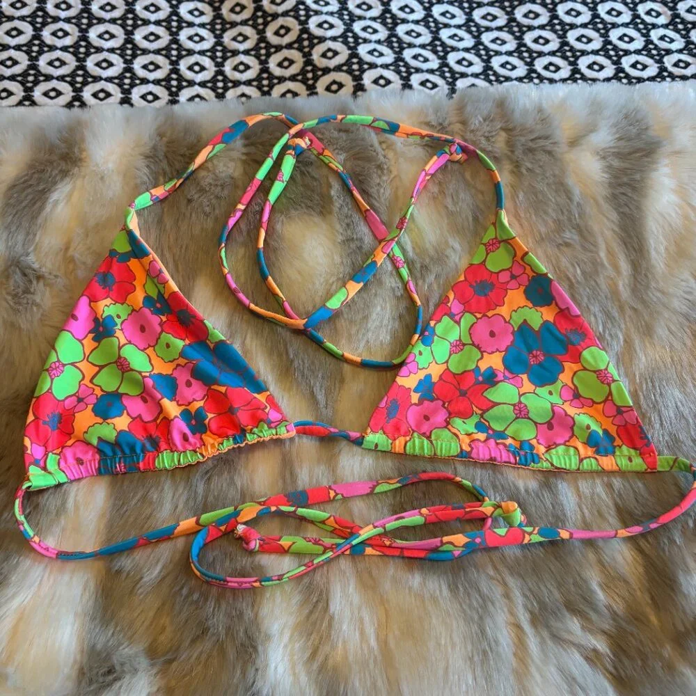 Frankies Bikinis Nick String Bikini Top in Groovy, Large - Picture 2 of 4